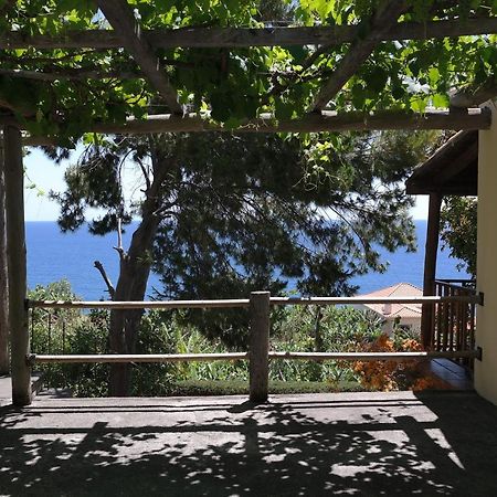 Chalet Tropical Arco da Calheta  Luaran gambar